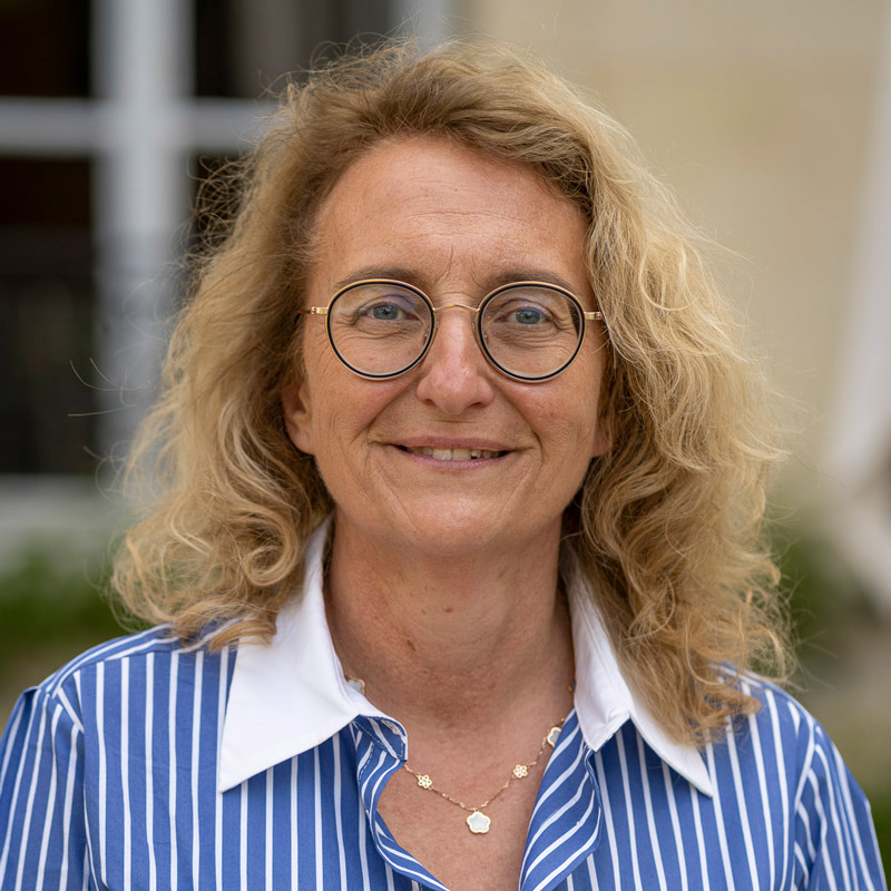 Laure Milles carre